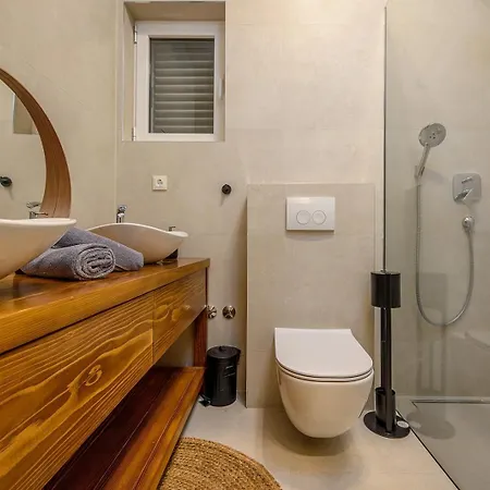 Willa New ! Luxury Euphoria With Heated Infinity Pool *