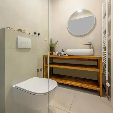 New ! Luxury Euphoria With Heated Infinity Pool Willa Solin