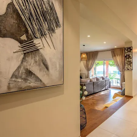 New ! Luxury Euphoria With Heated Infinity Pool *