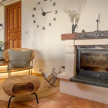 Willa New ! Luxury Euphoria With Heated Infinity Pool Solin