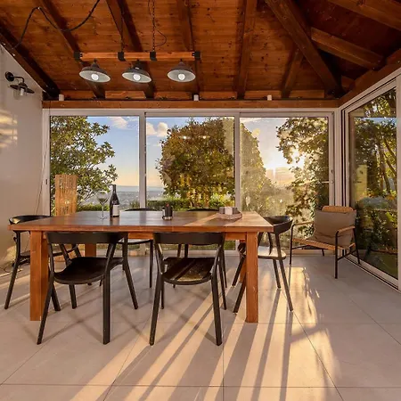New ! Luxury Euphoria With Heated Infinity Pool Vila
