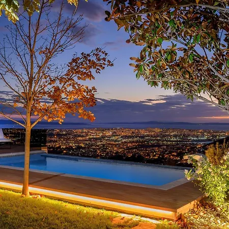 New ! Luxury Euphoria With Heated Infinity Pool * Solin